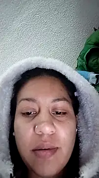 Tiphanydirty3 Adlı Modelin Canlı XXX Sohbeti