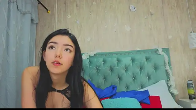 Marcelaa_fox élő XXX-chatje