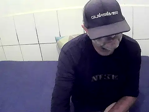 pierdona: απευθείας συνομιλία ΧΧΧ