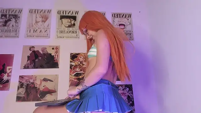 Luna-Chann Chat XXX in diretta