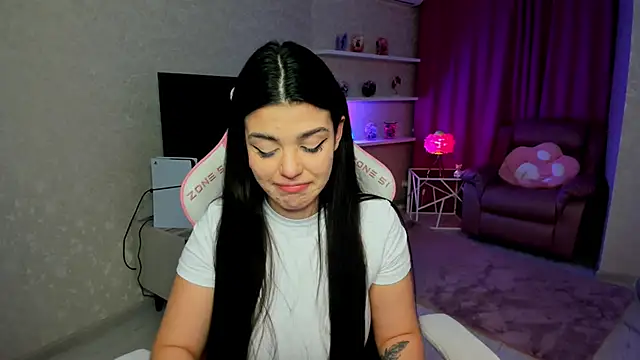 AlluringAriel's Live XXX Chat