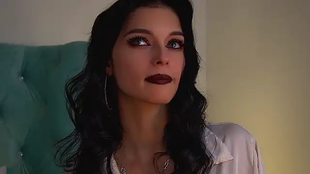 BeverlyMost's Live XXX Chat