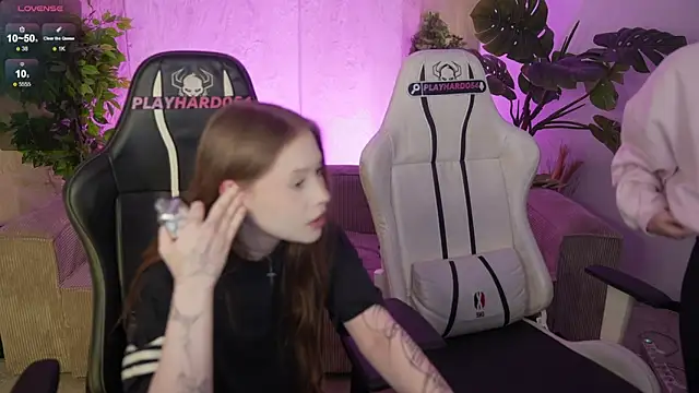 Chat XXX en directo de Selena_Glow