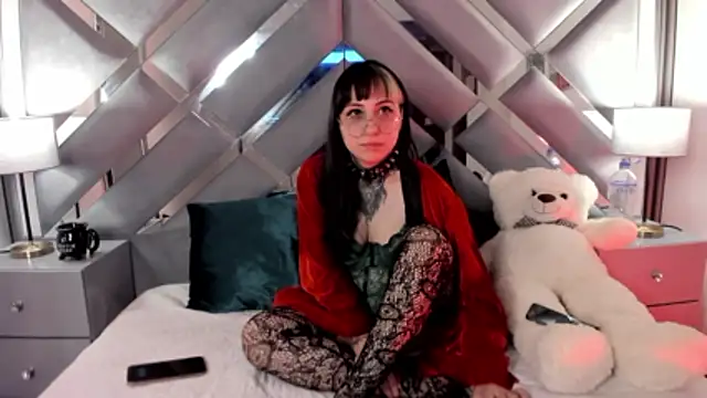 Chat XXX en directo de Ravenna666_