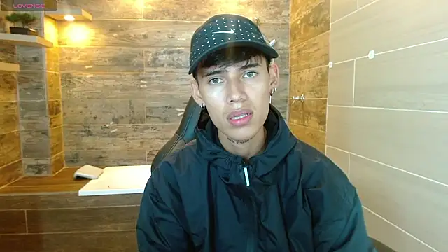 Astaroth_Grigori: απευθείας συνομιλία ΧΧΧ