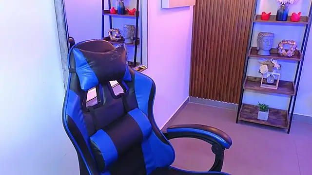 Kenya--Buhle Chat XXX in diretta