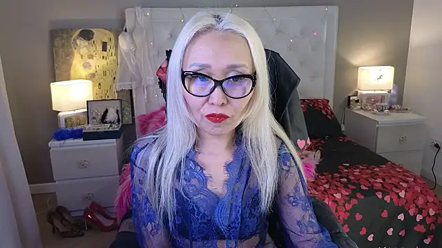 RoxalanaStar Live XXX-Chat