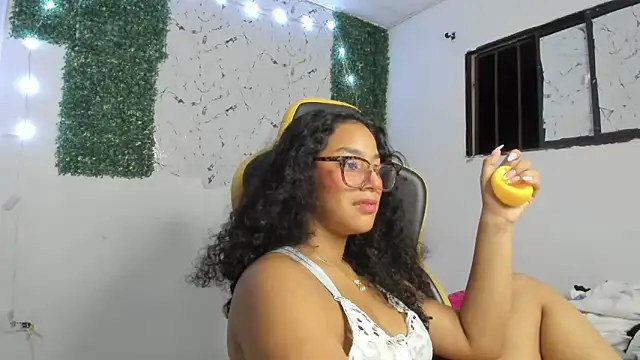 emily_stars1のウェブカメラショー