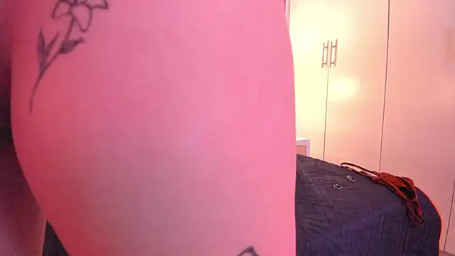 SusanVilla Live XXX-chat