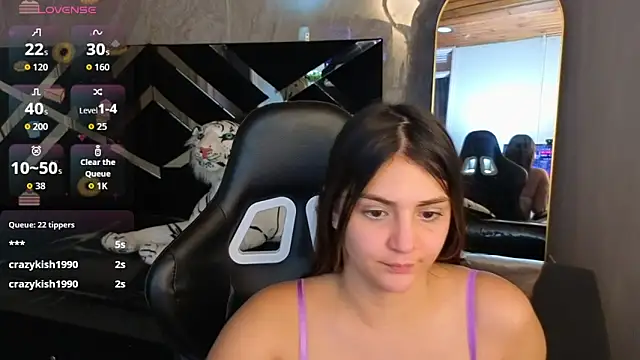 emily_cooper_t élő XXX-chatje