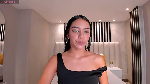 AmaliaCrus live XXX chat