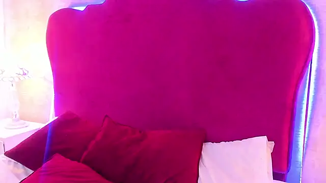 EllaEvanz's Live XXX Chat