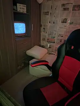 i_am_nina_ Adlı Modelin Canlı XXX Sohbeti