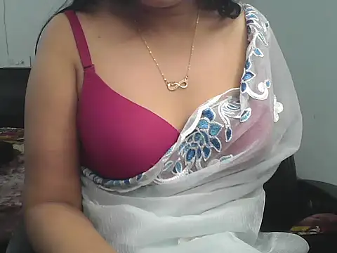 دردشة BIG_HEARTED الجنسية المباشرة