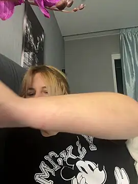 Passion-Blondy Live XXX-chat