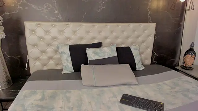 Abriil_cutee Live XXX-chat