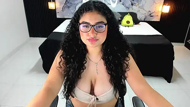 Karla18_'s Live XXX Chat