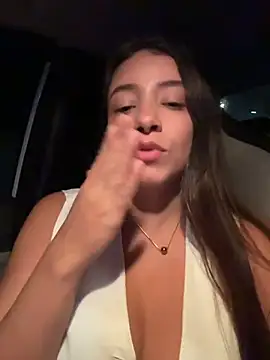 Hall_16: απευθείας συνομιλία ΧΧΧ