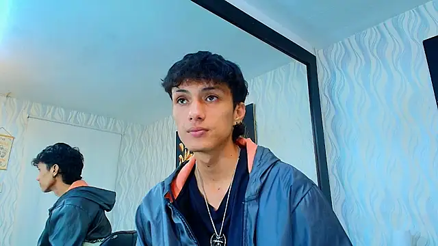 Chat +18 de Lean_Portman ao vivo