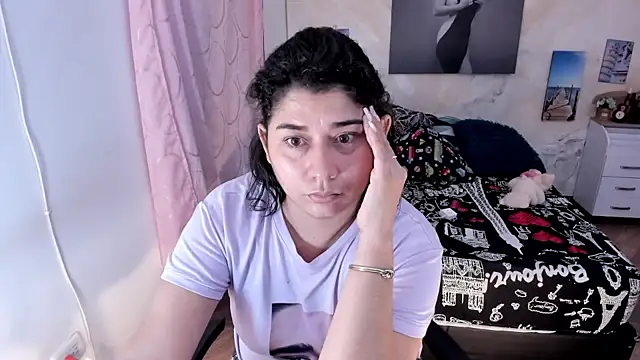 alinabozz1 Chat XXX in diretta