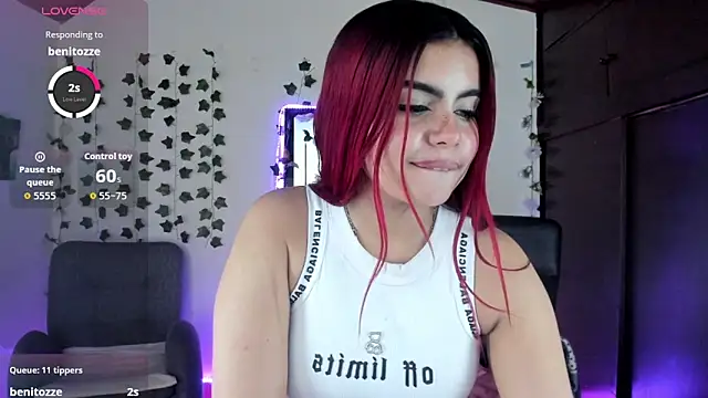 saray__jones Live XXX Chat