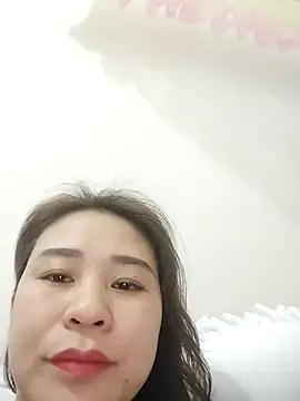 Cogai-nhutnhat Chat XXX in diretta