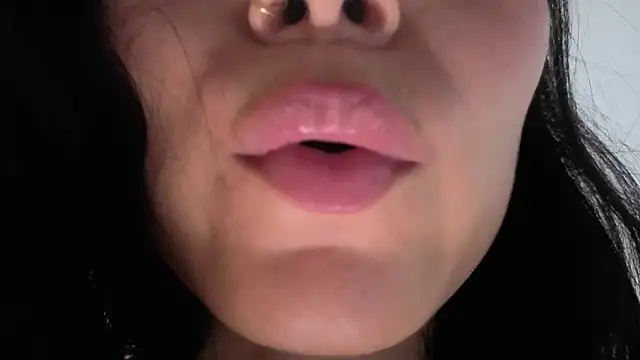 Qadeshoficial Chat XXX in diretta