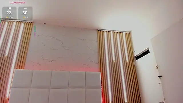 abril_snow 现场XXX聊天