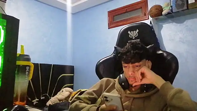 Dark_DesireX's Webcam Show