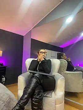 Samantha_Milf__ Show Webcam