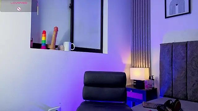 Ema_Stone65 Live XXX-chat