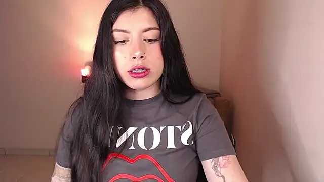 iam_emy Live XXX-Chat