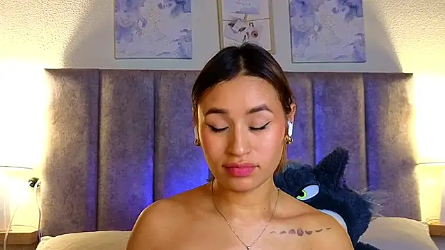 juliana-mancini Live XXX-Chat