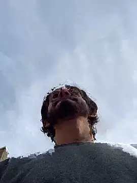 pitudo1313wuero's Webcam Show