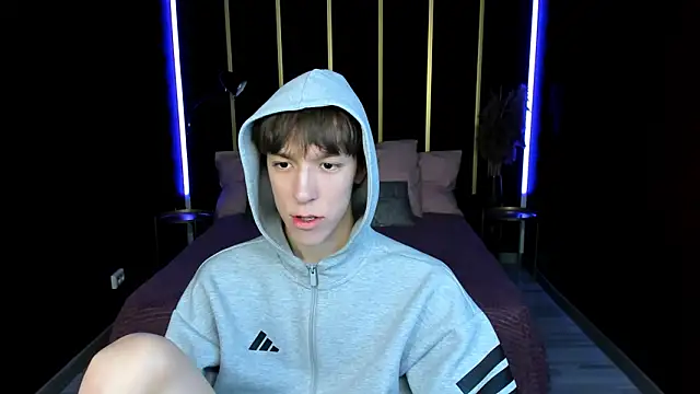 MarkBranston: απευθείας συνομιλία ΧΧΧ