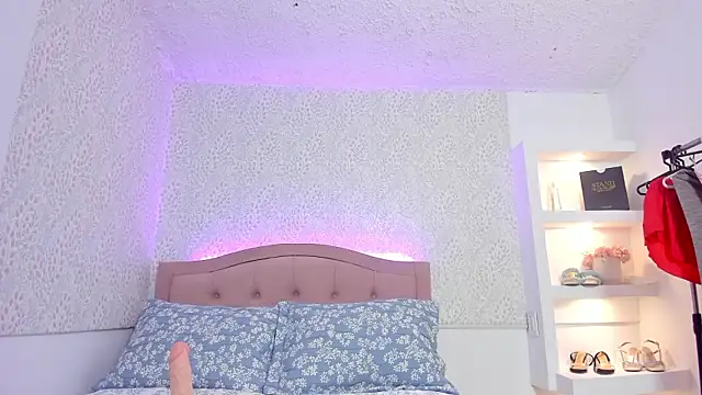 Živý XXX chat KatieBoison