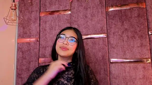 Živý XXX chat _ViolletteNoir_