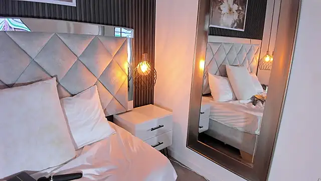 Chat XXX ao vivo de Real_virgin_Pussy