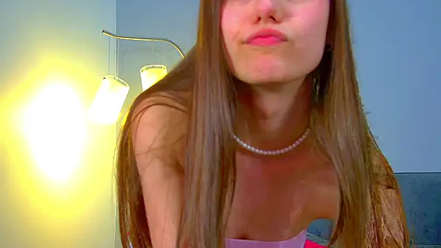 ArianaAllens: онлайн-секс-чат