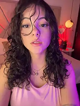 TeaseDollXXX Show in webcam