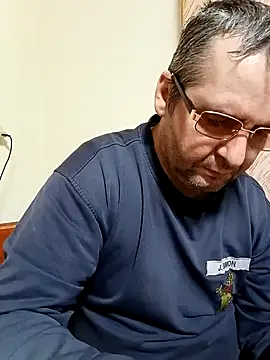 Cute-bears- Webcam show