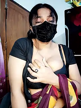 Tina-Senn Webbikameraesitys