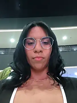 AntonelaVasquez: онлайн-секс-чат