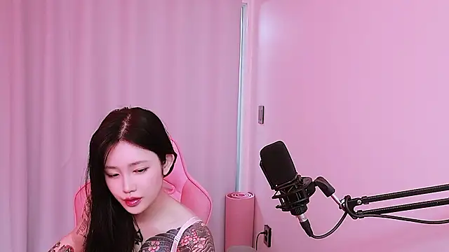 Czat XXX na żywo – MISA_02