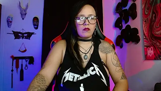 LilithSharon Adlı Modelin Canlı XXX Sohbeti