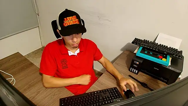 zadders_yb Show Webcam