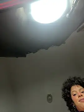 Онлайн чат XXX PrettyLittleProblem