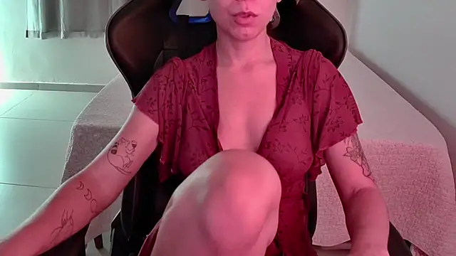 Živý XXX chat DearArtemis