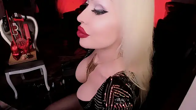 Czat XXX na żywo – FinDomGod