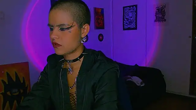 Živý XXX chat alex_one888